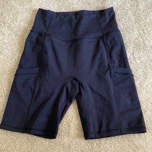 Ptula 8 inch  bike shorts like new